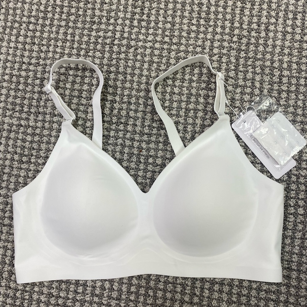 NWT horisun Women's White Seamless T-Shirt Bra - Adjustable Straps